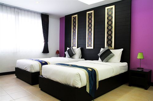 Oasis Inn Бангкок Экстерьер фото